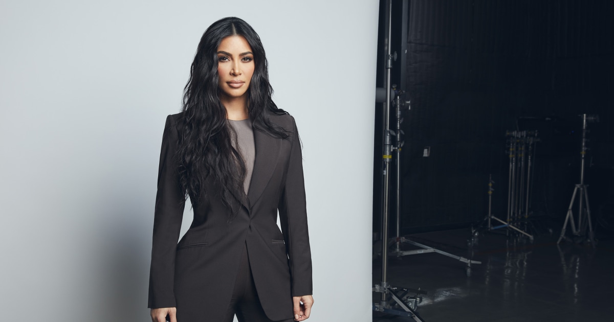 Kim Kardashian West Other Celebrities To Freeze Facebook And Instagram Accounts In Protest