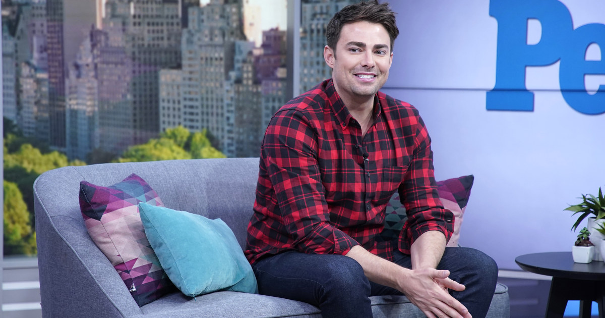 The people now. Jonathan Bennett. Джош Беннетт дизайнер. Скотт Беннетт политолог.