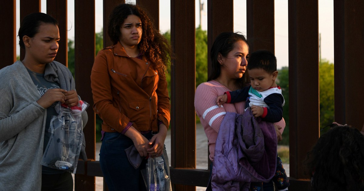 Judge blocks Trump administration policy of returning asylum seekers to ...