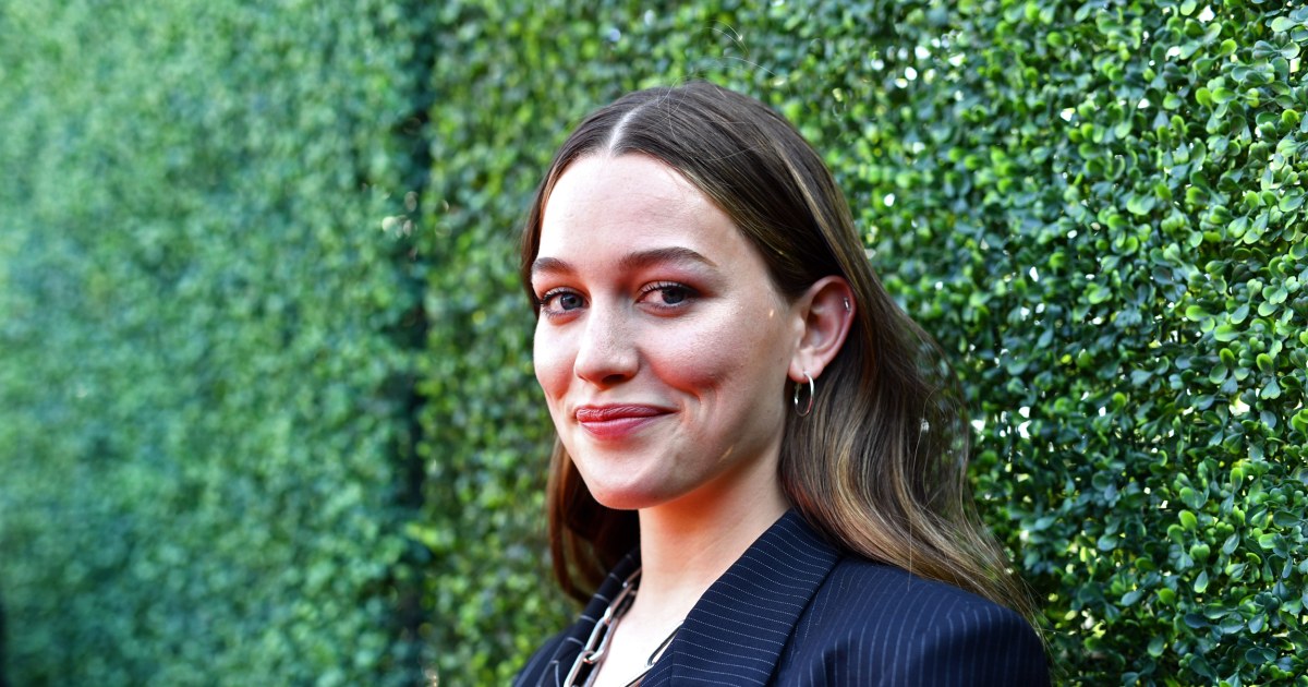'Bly Manor' star Victoria Pedretti on her character's queer journey and surprising inspiration