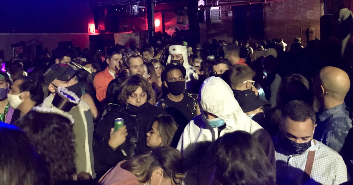 Illegal Halloween party with nearly 400 people shut down by deputies in NYC