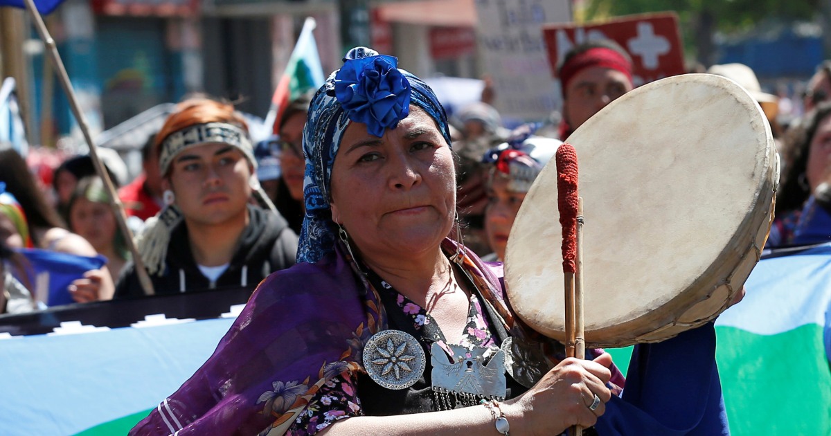 Asignar escaños a representantes tribales antes de reescribir la constitución chilena