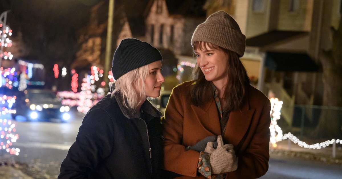 Hulu's LGBTQ Christmas movie 'Happiest Season' is the rom-com queer fans deserve