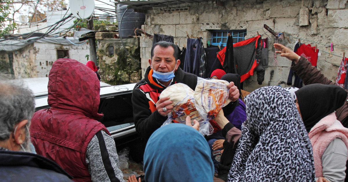 Lebanon's coronavirus lockdown stokes hunger, fear among desperate families