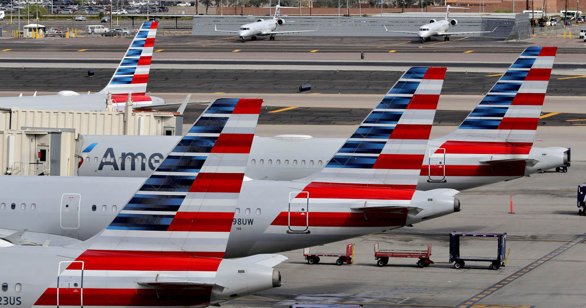 American Airlines temporarily bans alcohol on D.C. flights after pro