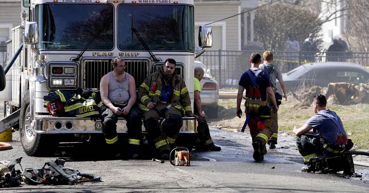 Firefighter #39 s body recovered nearly 24 hours after deadly fire at N Y