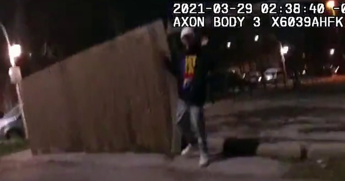 of fatal Chicago police shooting of 13-year-old Adam Toledo released