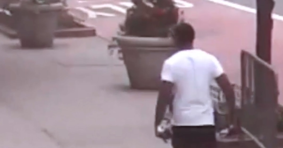 Video Shows Man Punching 24 Year Old While Making Anti Gay Remarks 