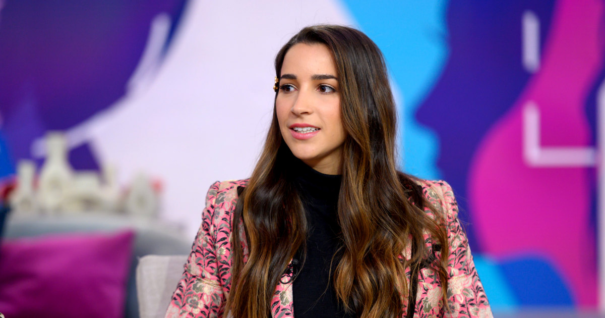 Gymnast Aly Raisman reunited with dog that went missing ...