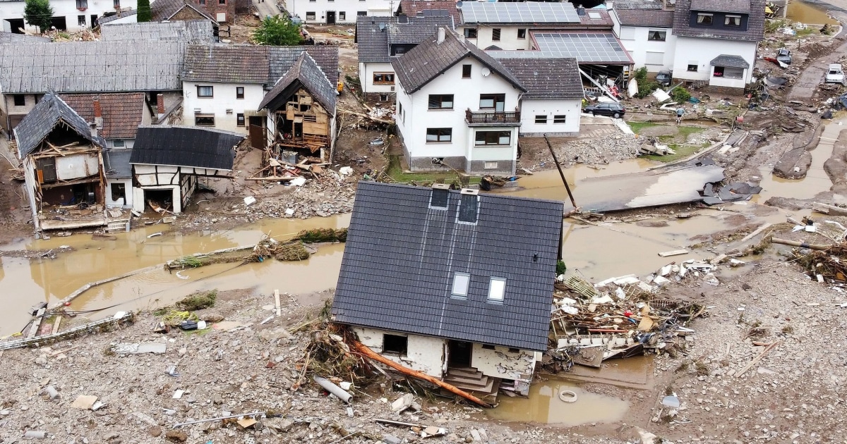 Hàng chục người chết, có lẽ hơn 1.000 người mất tích sau lũ lụt ở Đức