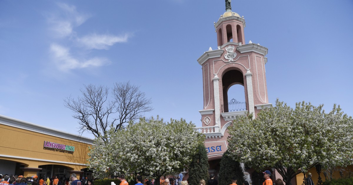 Pembuat South Park membeli Casa Bonita yang populer di acara