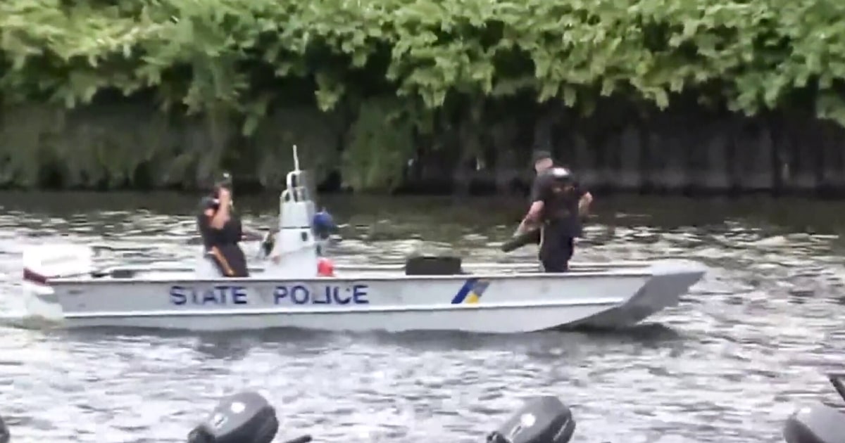 2 bodies pulled from New Jersey river in search for people swept away