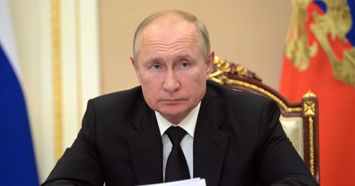 Putin says dozens of Kremlin inner circle have Covid, will keep self ...