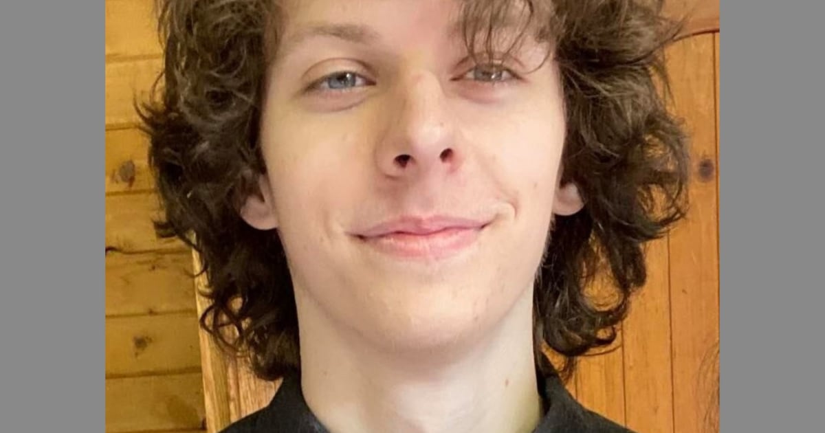 Michigan Man Noah Kerridge 20 Who Vanished In April After Going For A Walk Found Dead Near 