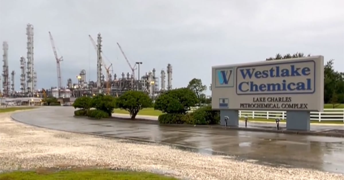 Explosion at Louisiana chemical plant leaves 5 injured