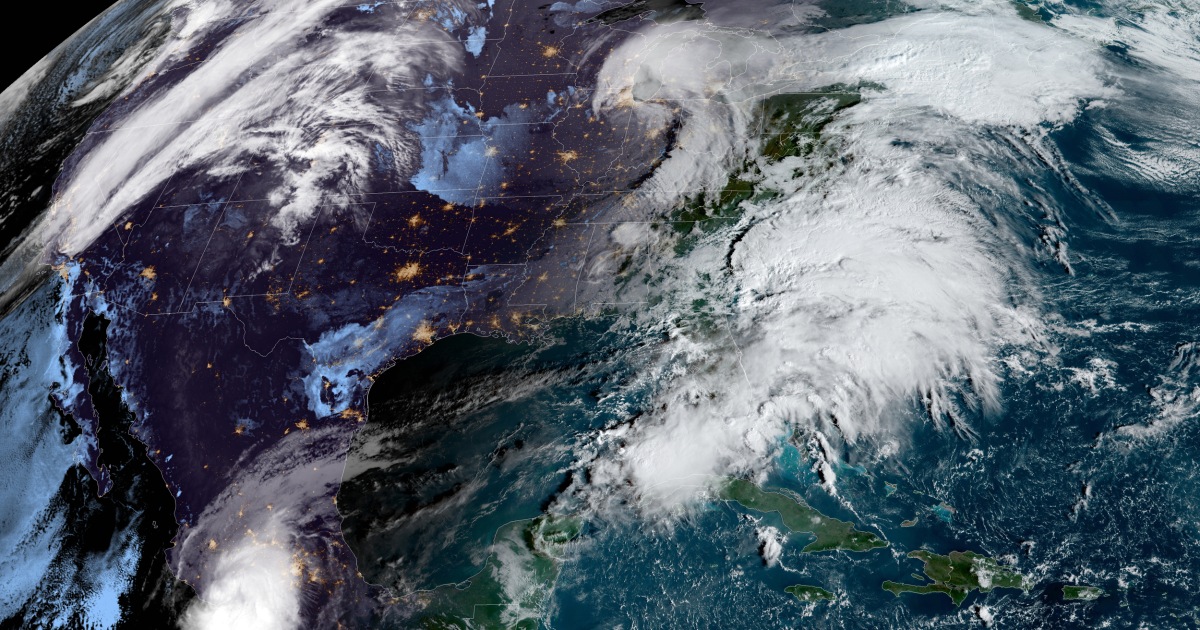 Record storm slams West Coast as tens of millions on East Coast brace for nor'easter thumbnail