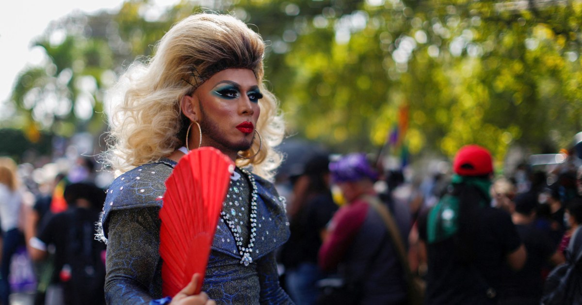 Salvadoran drag queen emerges as a colorful presidential critic