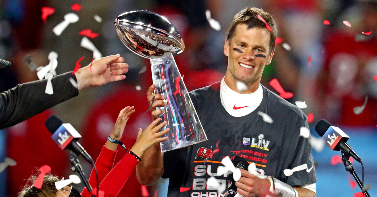 Super Bowl LV Trophy Presentation & MVP Speech! 