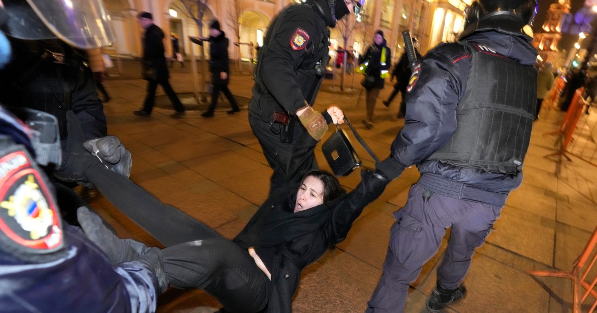 Vladimir Putin thought Russia-Ukraine war would strengthen him. But it is shaking his grip on power.