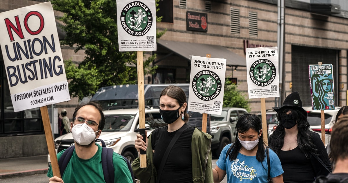 Starbucks Says Custom Drinks Will Remain Despite Annoyance to Workers -  Eater