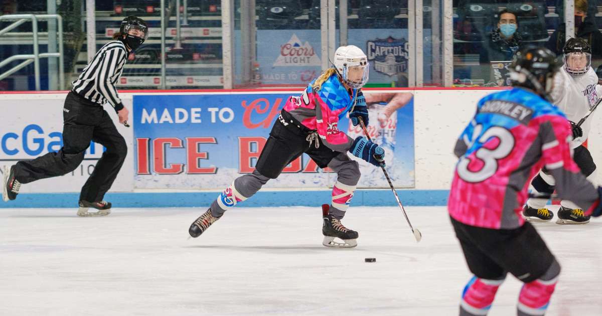 Meet Team Trans, the pioneering hockey team for transgender and nonbinary  athletes in the Twin Cities