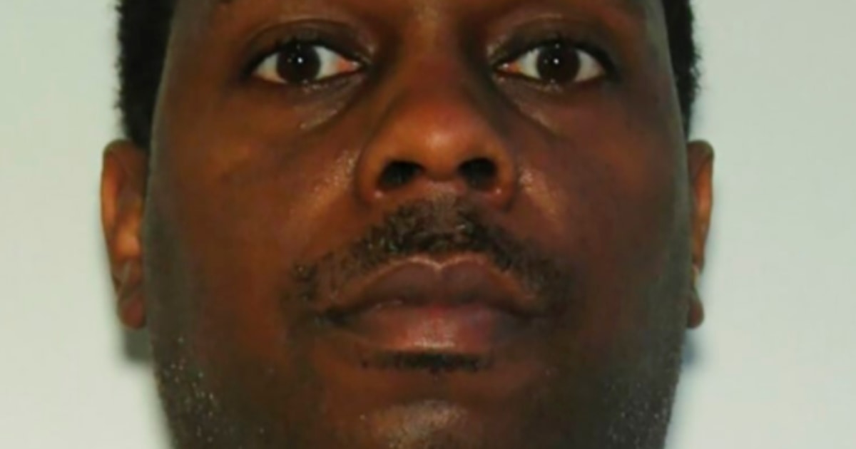 Buscan a Kenny Wells, el hombre que detonó un arma en el aeropuerto de