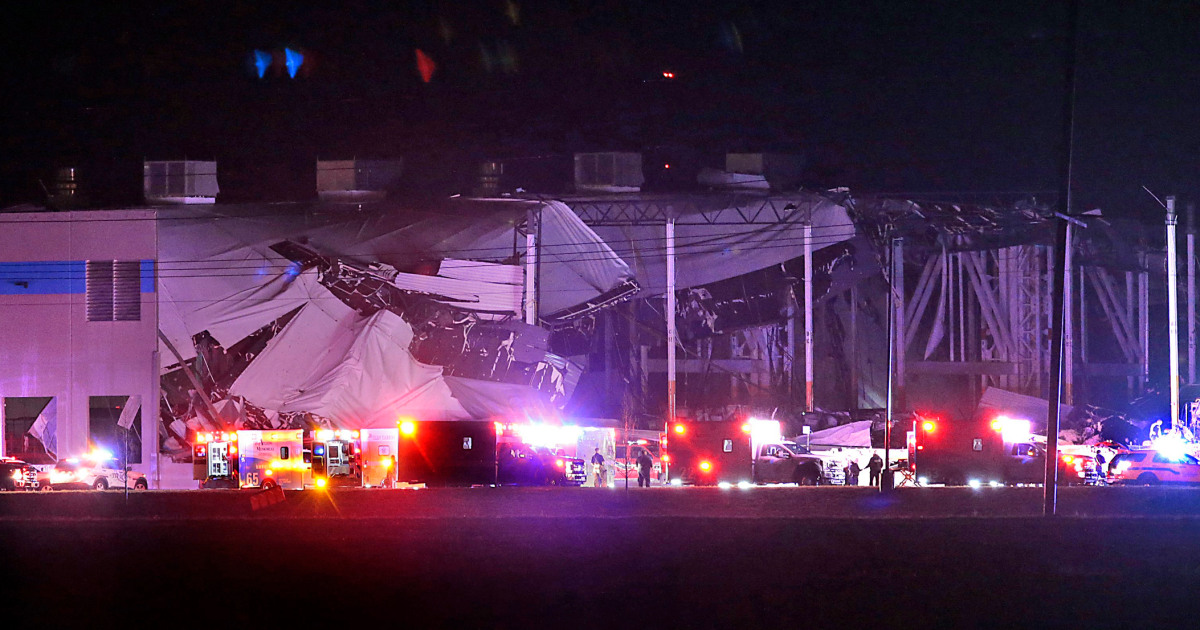 1 dead in Arkansas roof collapses at Illinois Amazon facility as severe weather strikes parts of U.S. – NBC News