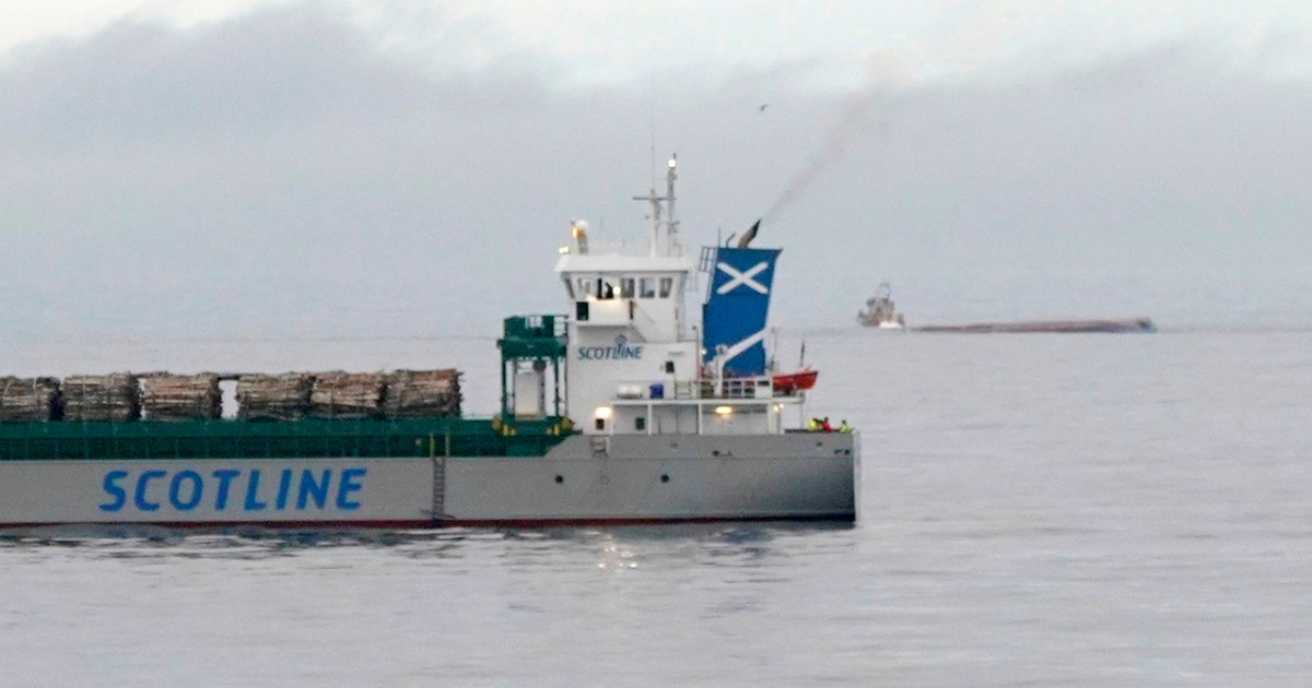 Hai tàu chở hàng va chạm trong sương mù ở biển Baltic, hoạt động cứu hộ đang được tiến hành