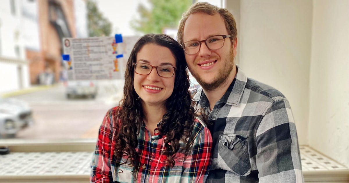 Tennessee couple sues state after allegedly being denied foster ...