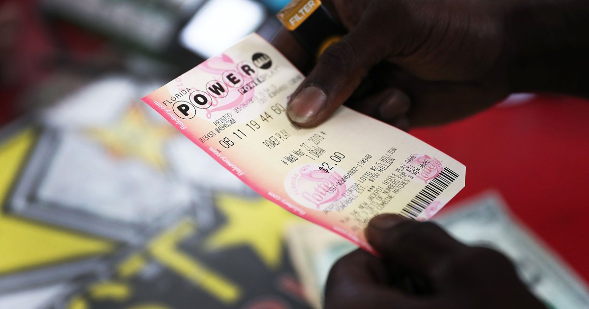 Two winning tickets for $632M Powerball jackpot sold in California, Wisconsin thumbnail