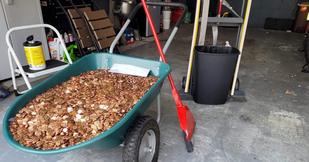 Feds sue auto repair shop that paid former employee in pennies