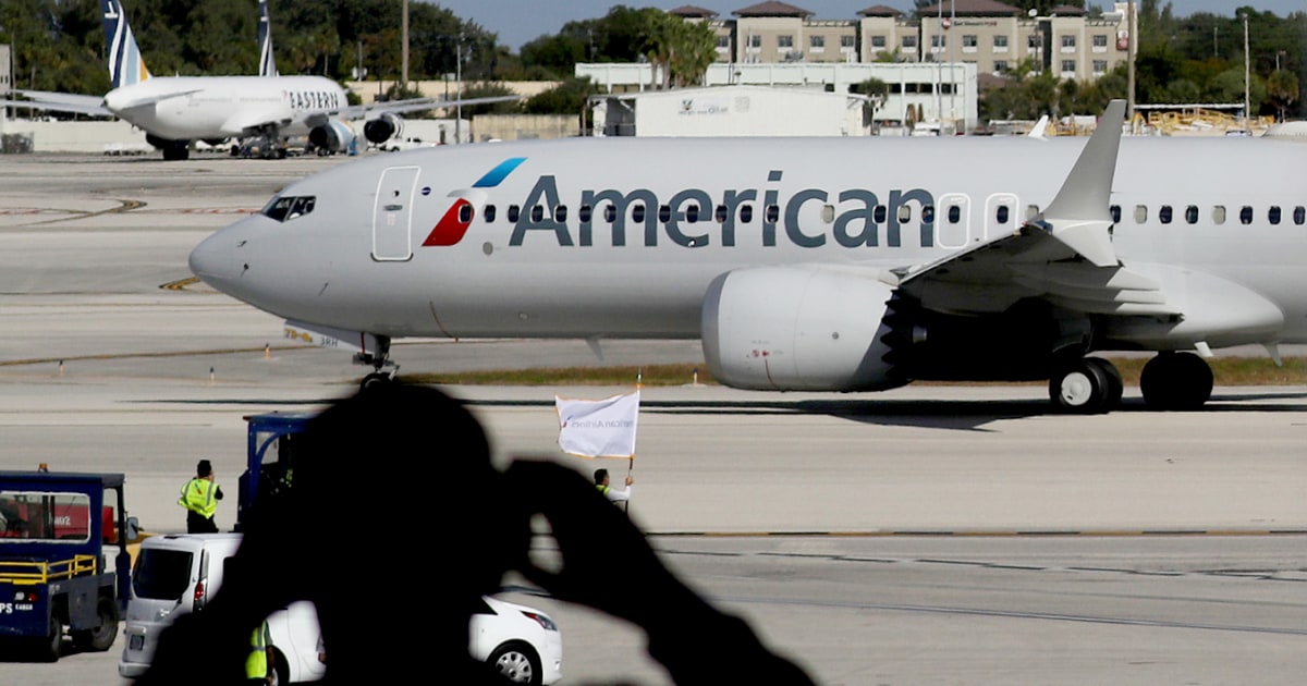 London-bound American Airlines flight turns back to Miami over maskless passenger