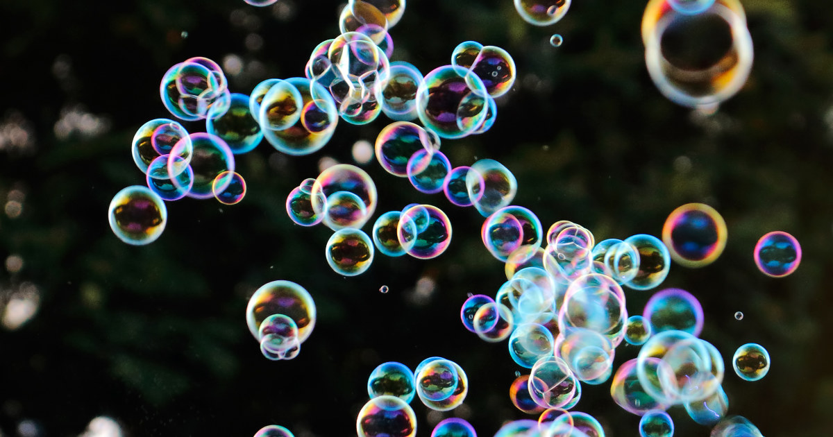 Physics - Record Lifetime for a Bubble