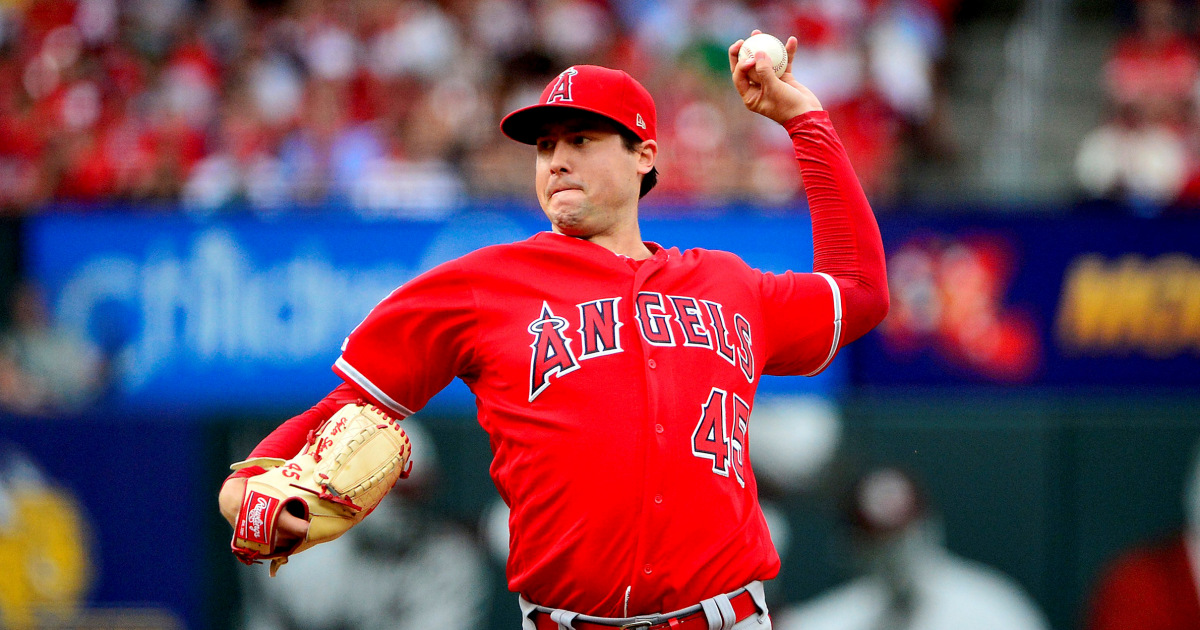 Los Angeles Angels Try to Get Handle on Raw Emotion After Tyler Skaggs'  Death