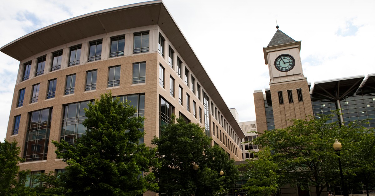 Georgetown Law Professor Apologizes After Criticism For Calling A georgetown-law-professor-apologizes-after-criticism-for-calling-a