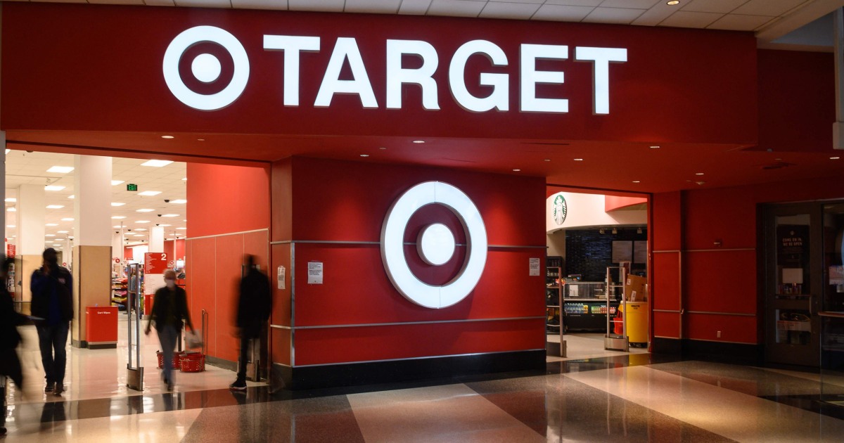 Target issues recall for more than 200,000 weighted blankets after 2 children die
