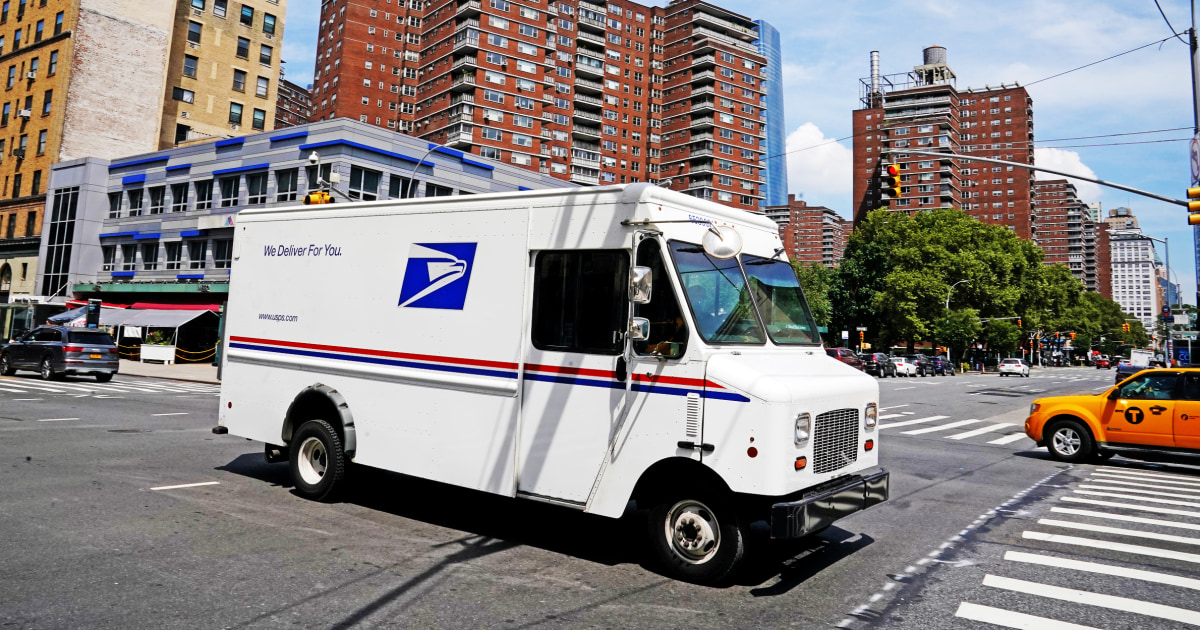 DeJoy s USPS to purchase gas vehicles rejecting Biden s plan