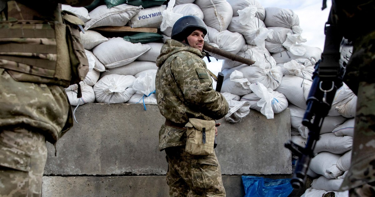 Russia, Ukraine meet as fighting rages, sanctions hit Putin and Kyiv holds firm thumbnail