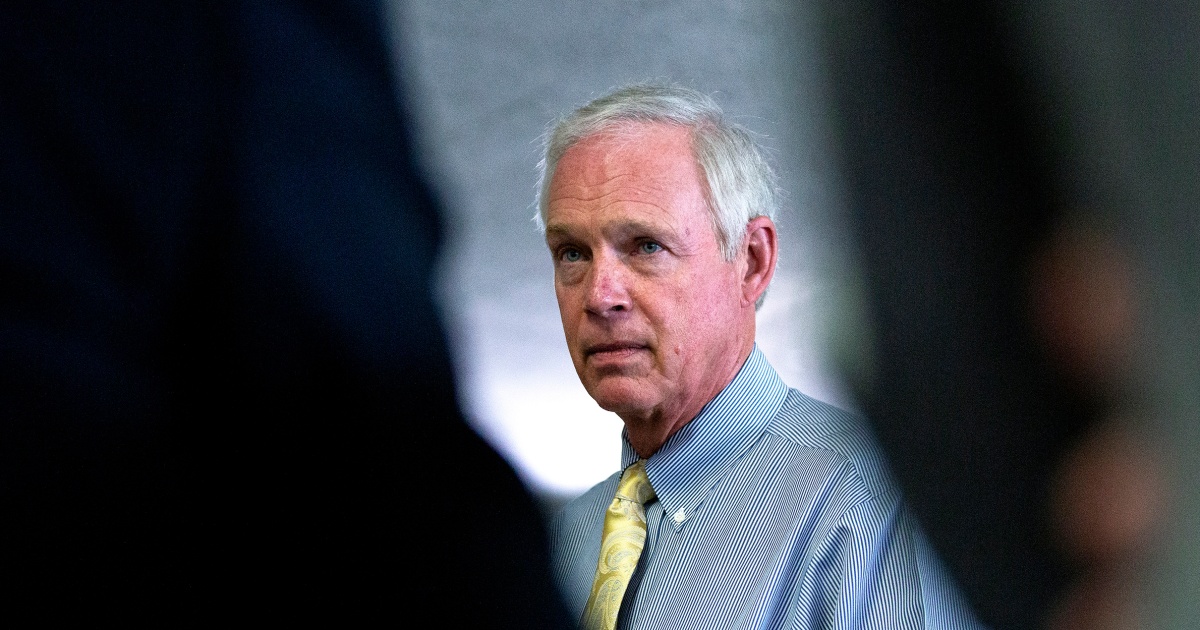 Asked about gun violence, Ron Johnson talks about Hunter Biden