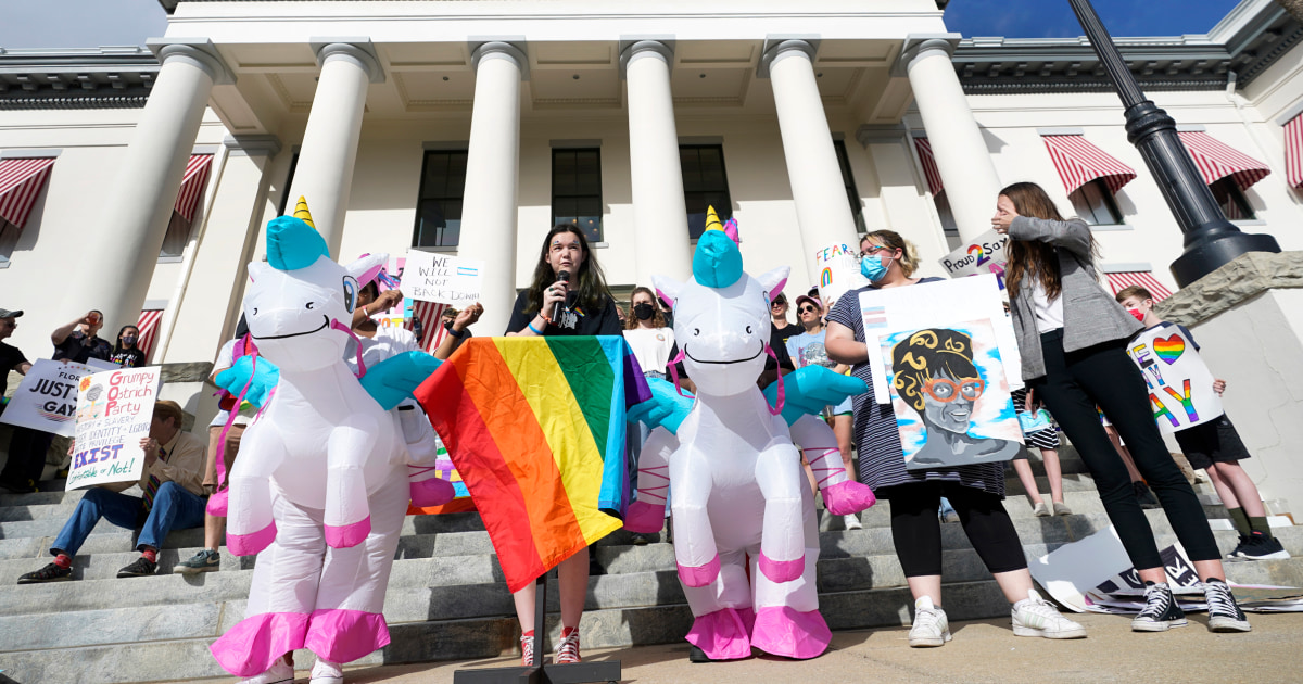 Florida Senate passes controversial LGBTQ school measure