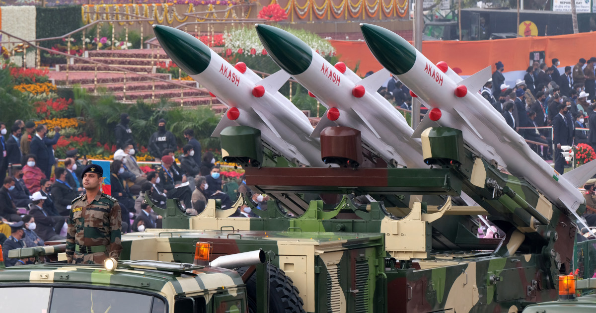 India mengatakan tidak sengaja menembakkan rudal ke Pakistan