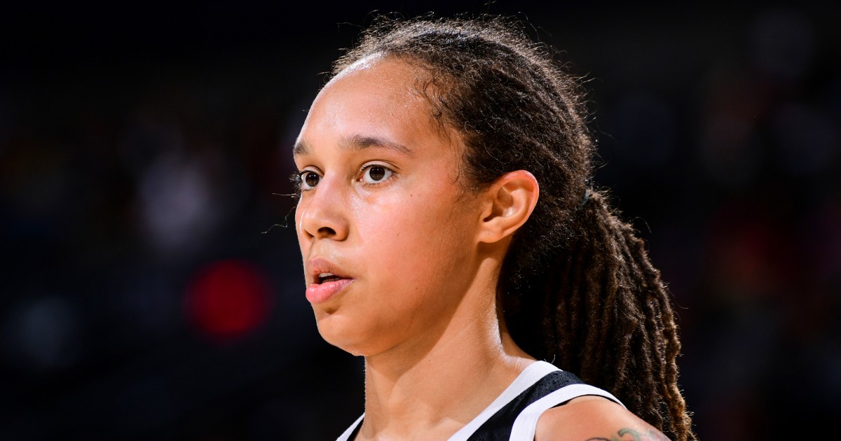 Les responsables américains font pression pour accéder à la star de la WNBA