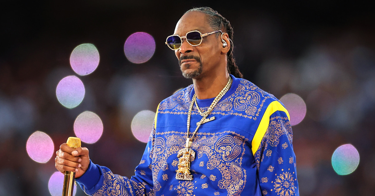 Woman withdraws lawsuit alleging sexual assault by Snoop Dogg