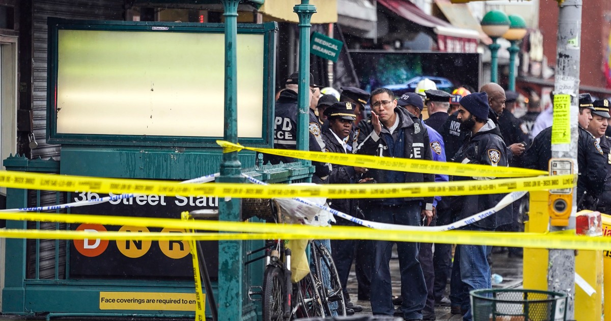 Five to split ,000 reward in New York subway shooting