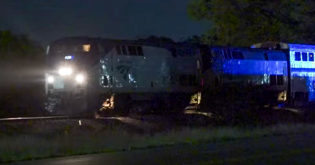 Two people die in Houston after car crashes into Amtrak train