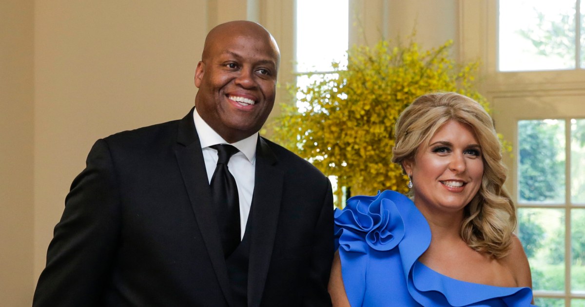 Michelle Obama’s brother, his wife sues Milwaukee private school for alleged racism