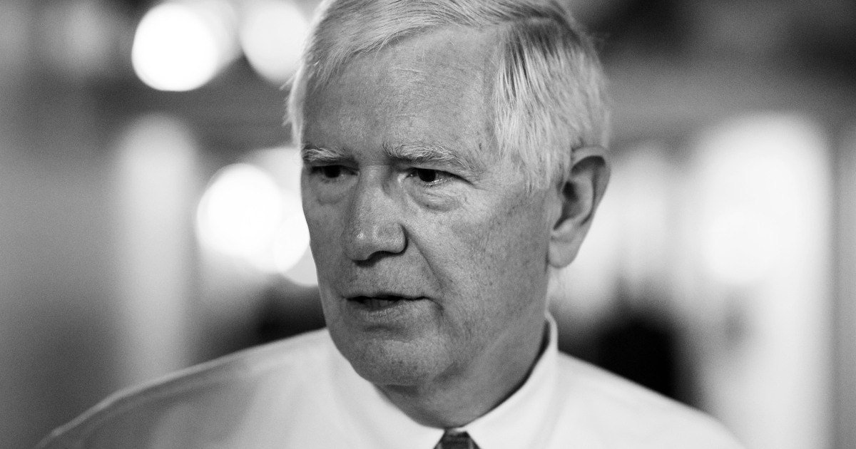 Mo Brooks loses in Alabama after Trump rescinds endorsement