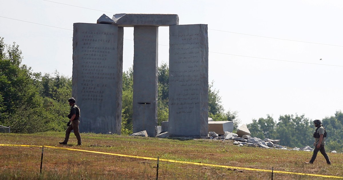 Explosion rocks Georgia Guidestones, dubbed 'America's Stonehenge