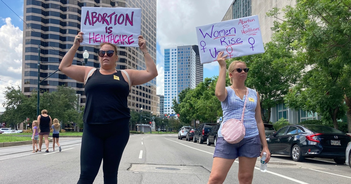 Judge blocks Louisiana from enforcing abortion ban in latest courtroom twist Judge blocks Louisiana from enforcing abortion ban in latest courtroom twist