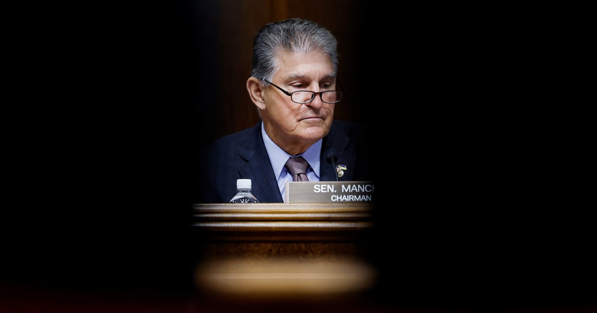 Top GOPers cry over Manchin's 'double cross' on spending agreement – MSNBC News